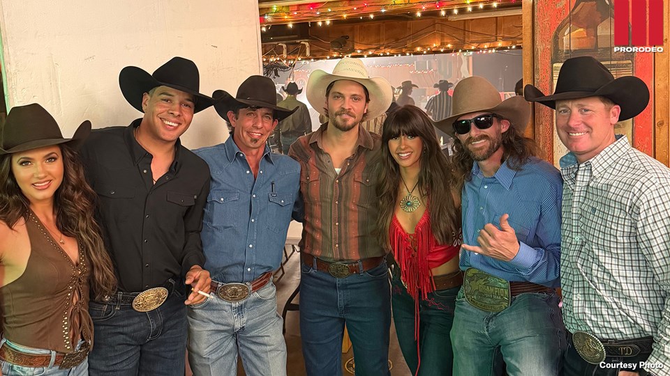 Choosin Texas video cast